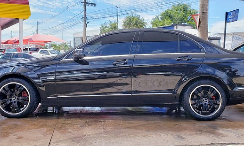 Mercedes C200...
