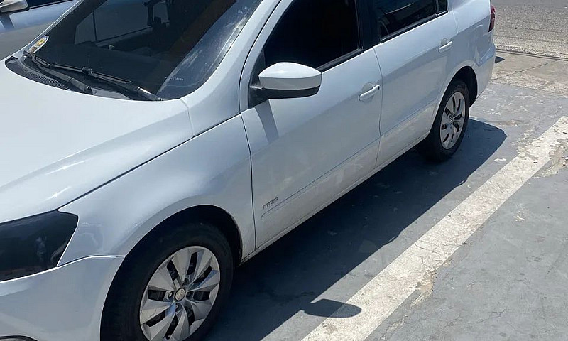 Volkswagen Voyage 1....