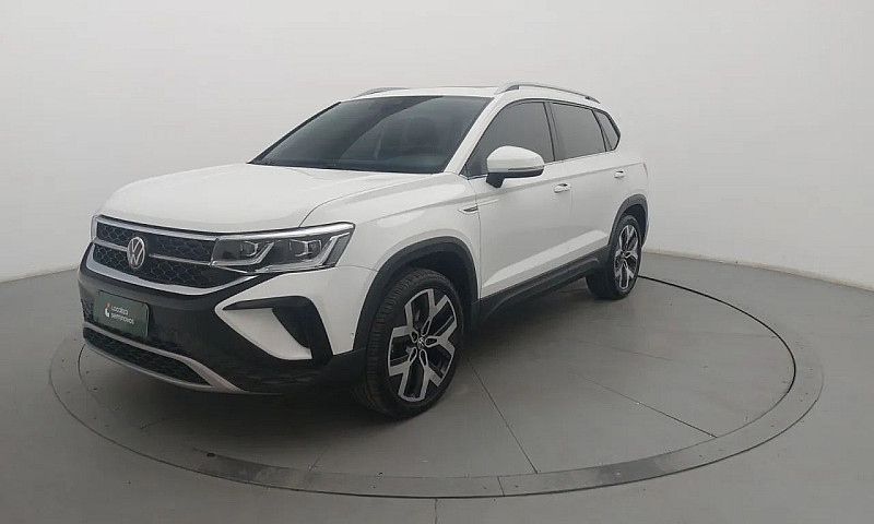 Volkswagen Taos High...