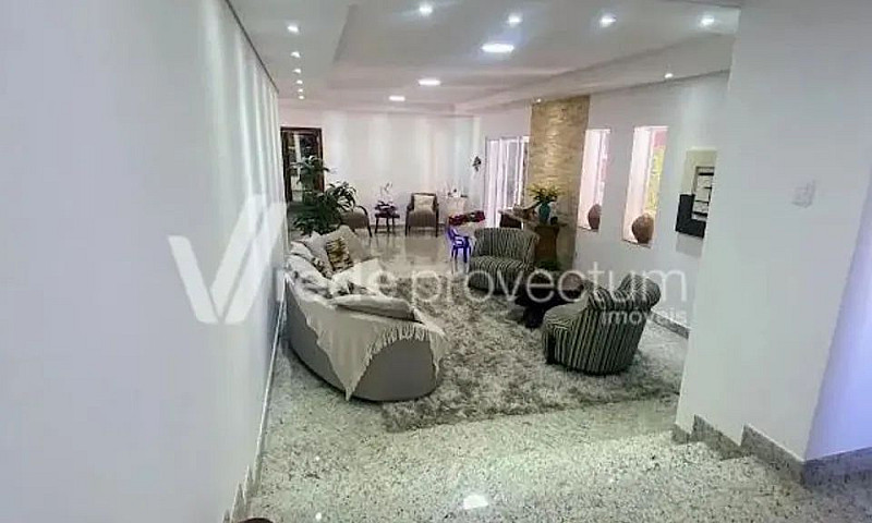 Casa À Venda De 4 Qu...