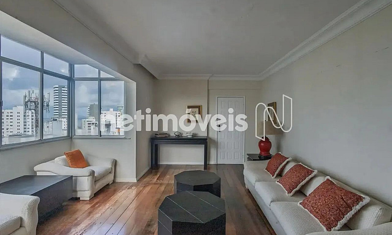 Cobertura À Venda No...