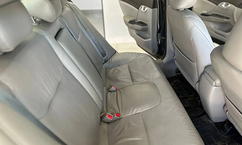 Honda Civic Sedan Lx...