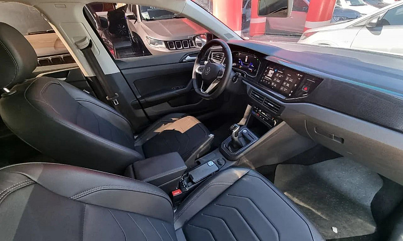 Volkswagen Virtus Co...