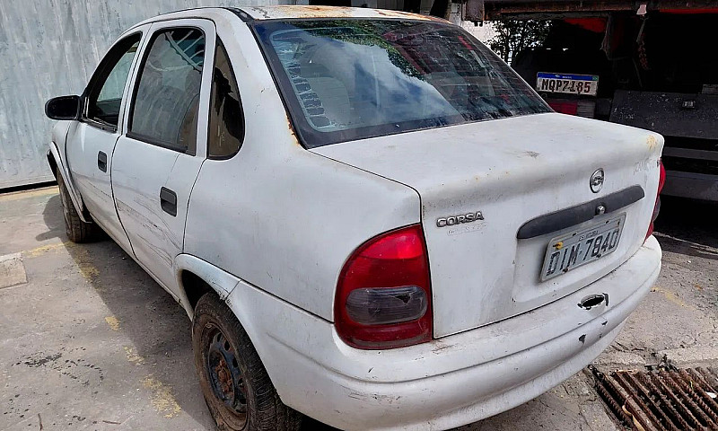 Chevrolet Corsa Seda...