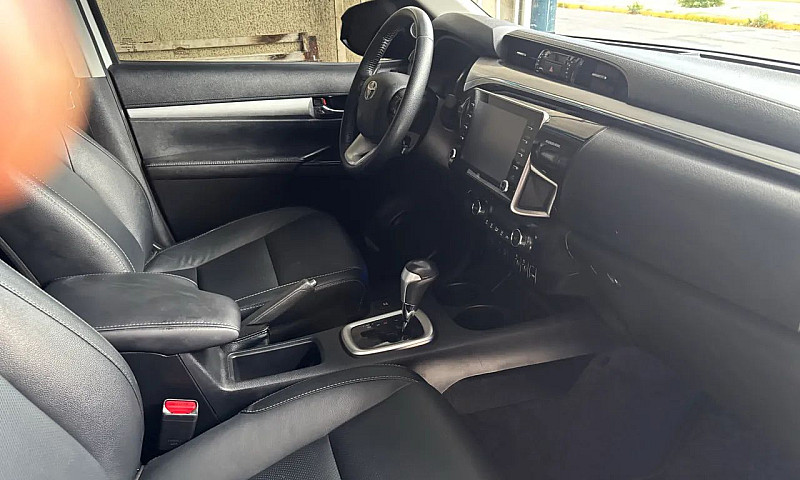 Toyota Hilux Cd Srx ...