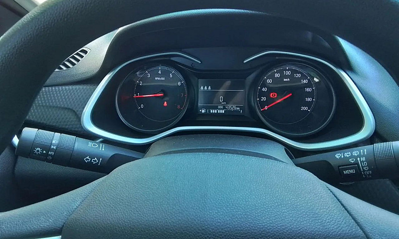 Chevrolet Onix Hatch...