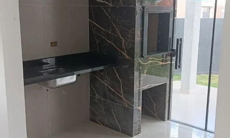 Casa Com 3 Dormitóri...