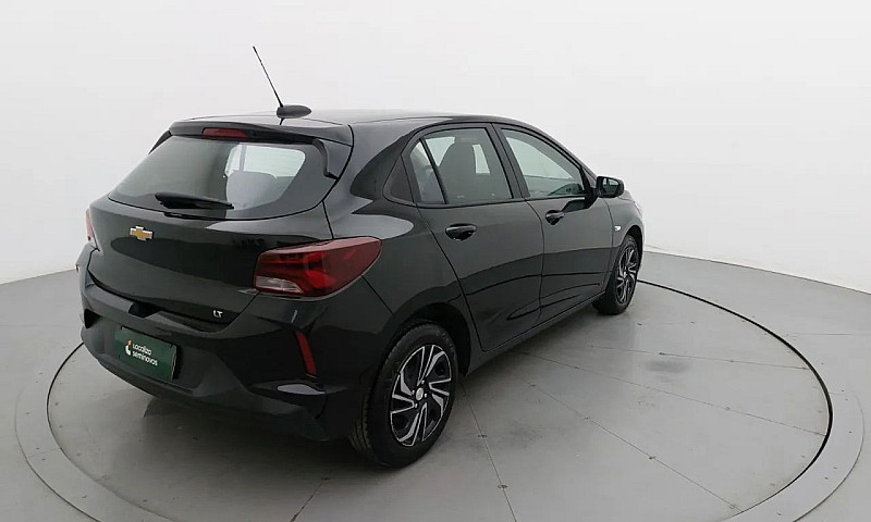 Chevrolet Onix Hatch...