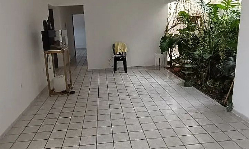 Casa Para Locação A ...