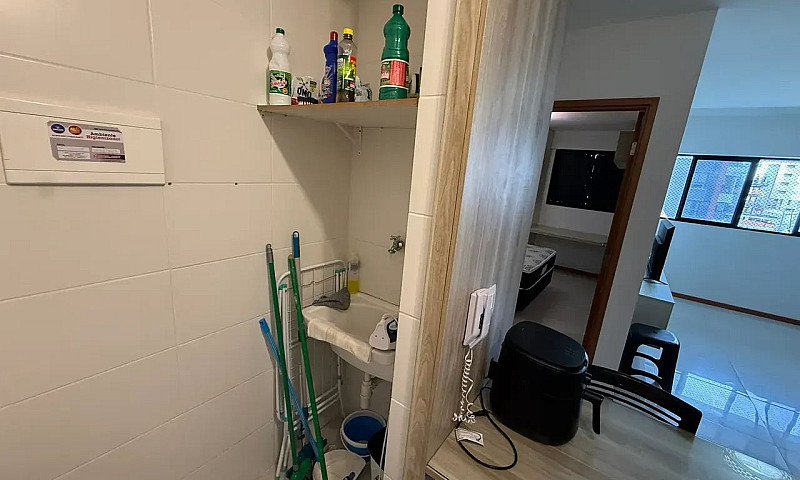 Alugo Quarto/Sala Ja...