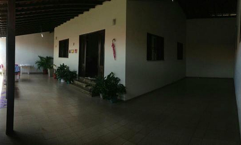 Ótima Casa: Ampla, A...