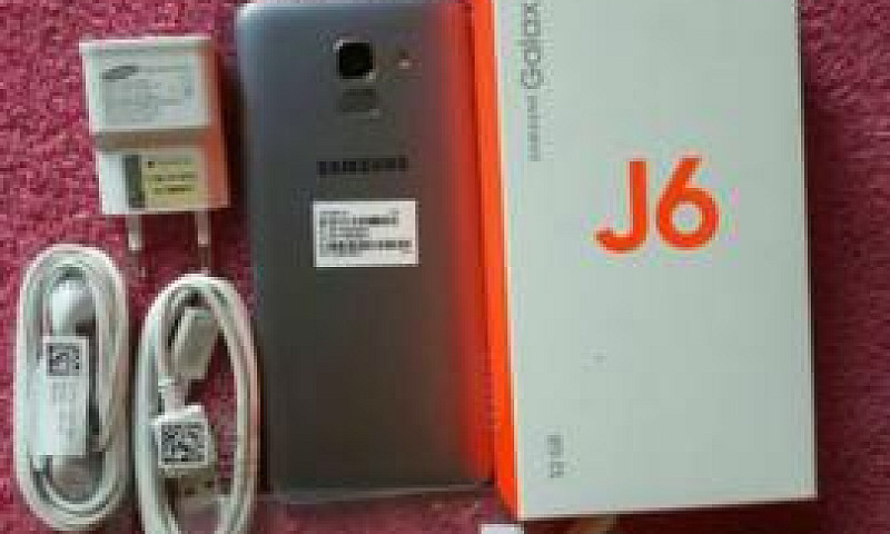 Samsung Galaxy J6 Co...