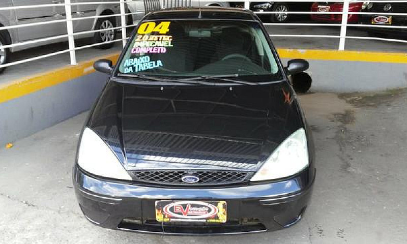 Ford Focus Hatch Com...