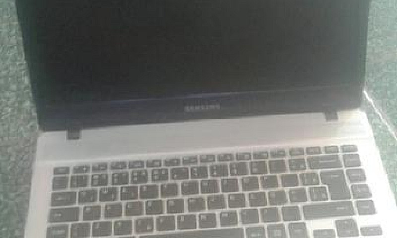 Vendo Um Notebook Sa...