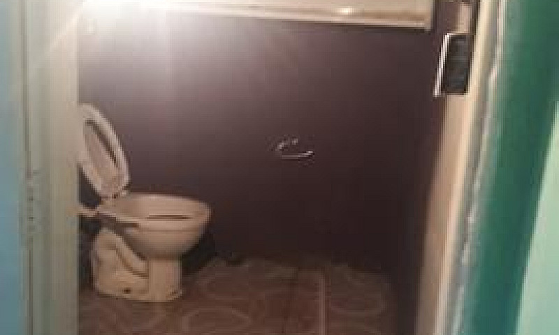Alugo Casa Na Cidade...