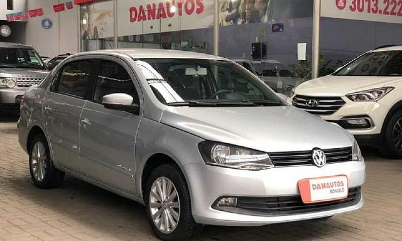 Volkswagen Voyage 1....