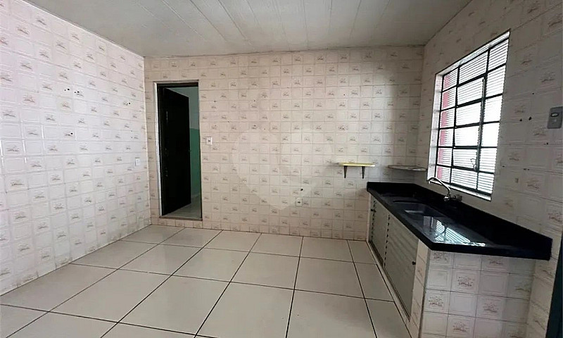 Casa Com 2 Quartos P...