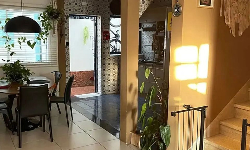 Sobrado A Venda Com ...