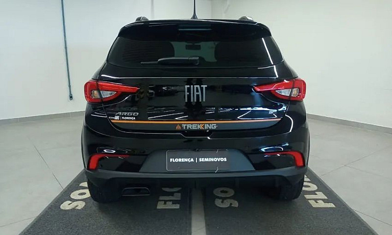 Fiat Argo Trekking 1...