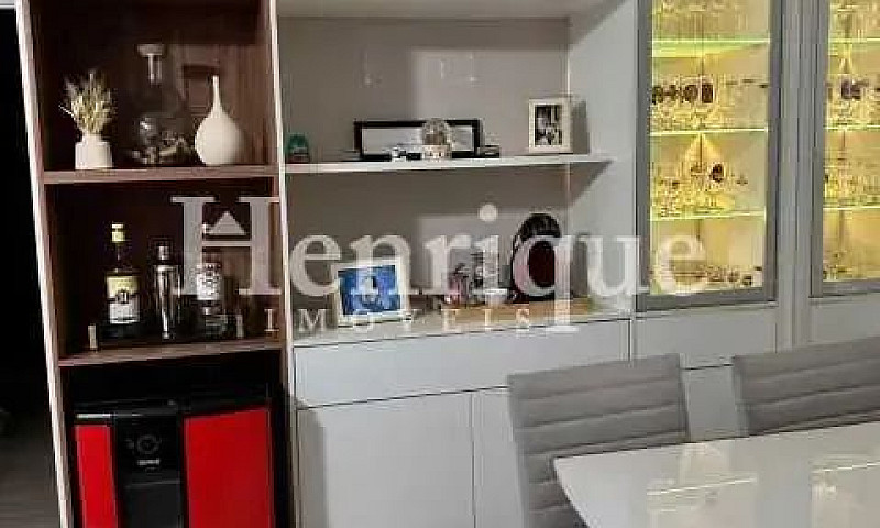 Apartamento : Padrão...