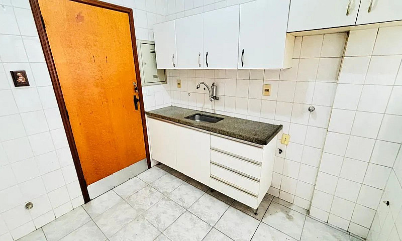 Apartamento De 03 Qu...