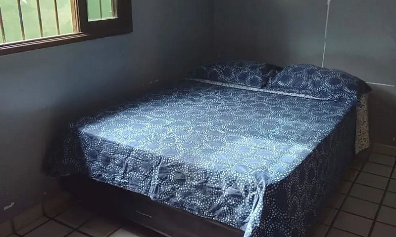 Quarto Com Banheiro ...