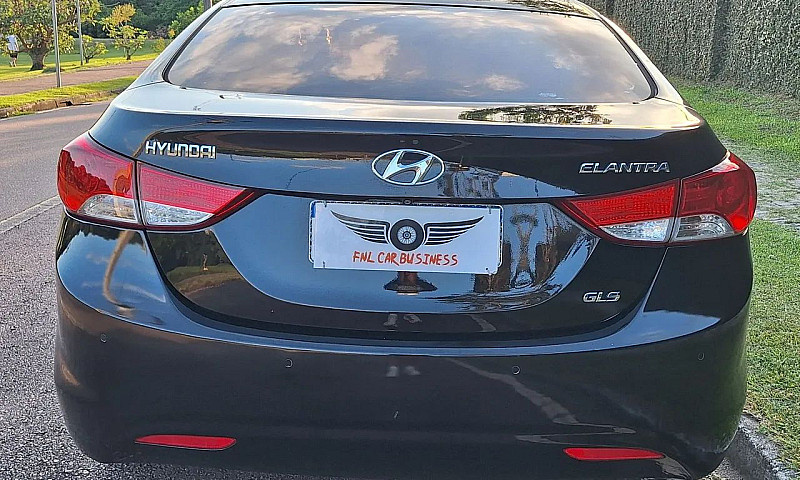 Hyundai Elantra Gls ...