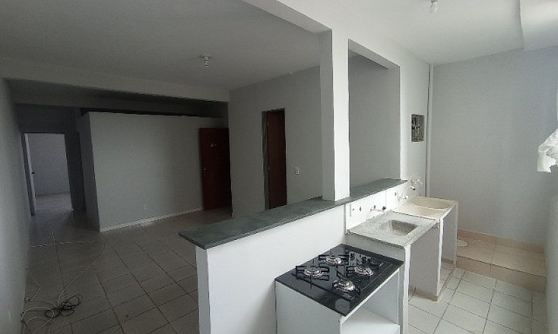 Aluga-Se Apto 70M² 2...