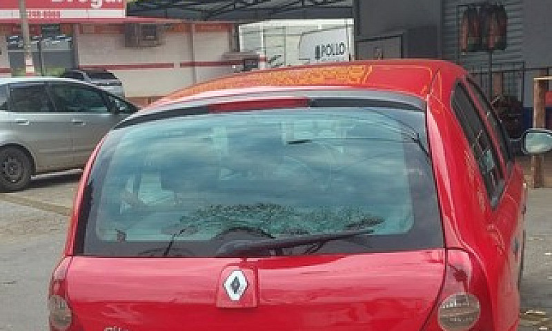 Clio 2010/11 Complet...