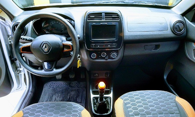 Renault Kwid Outside...