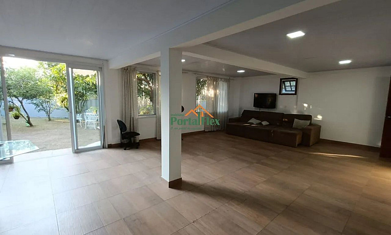Casa À Venda Em Boul...
