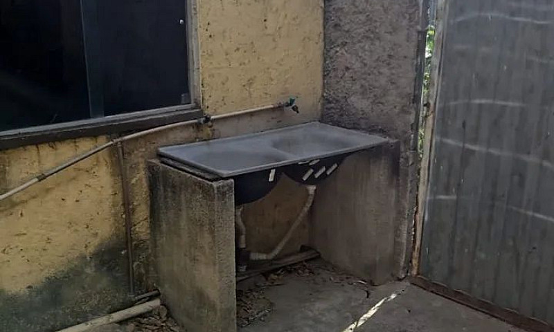 Casa De 02 Quartos N...