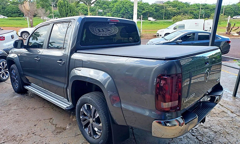 Volkswagen Amarok 3....