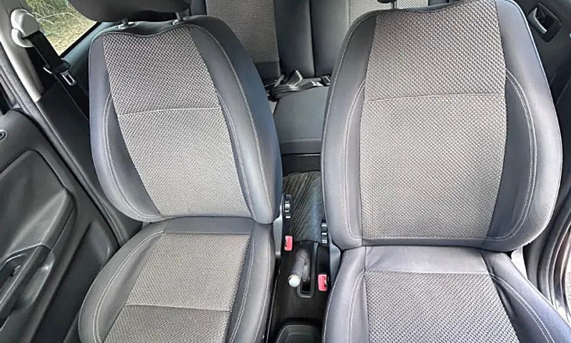 Volkswagen Spacefox ...