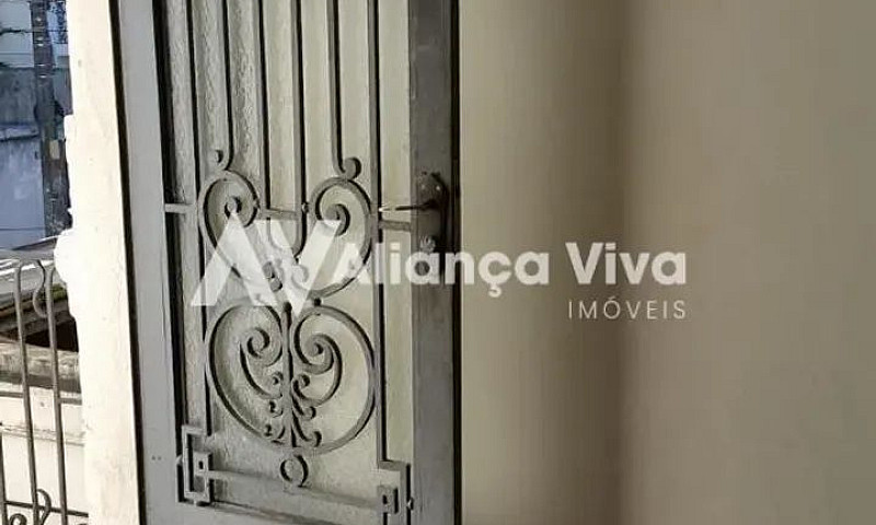 Laranjeiras | Casa 1...