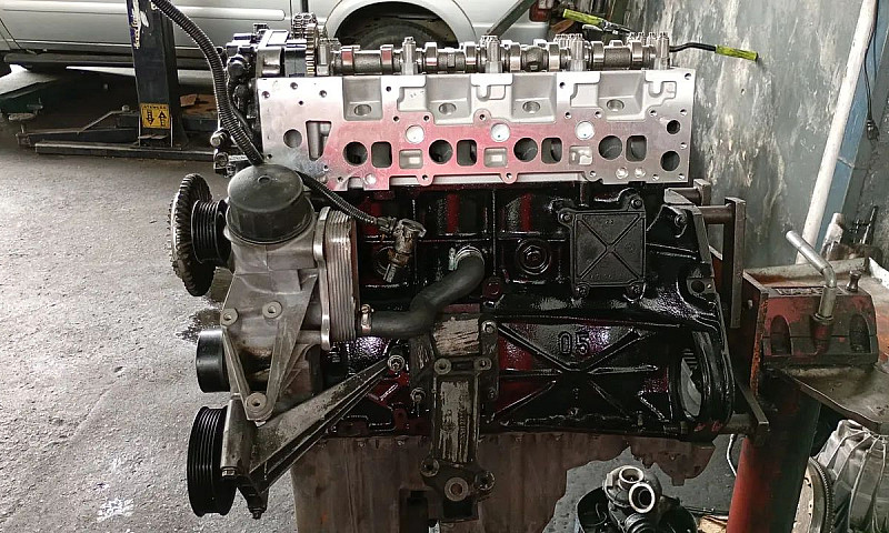 Mercedes-Benz Sprint...