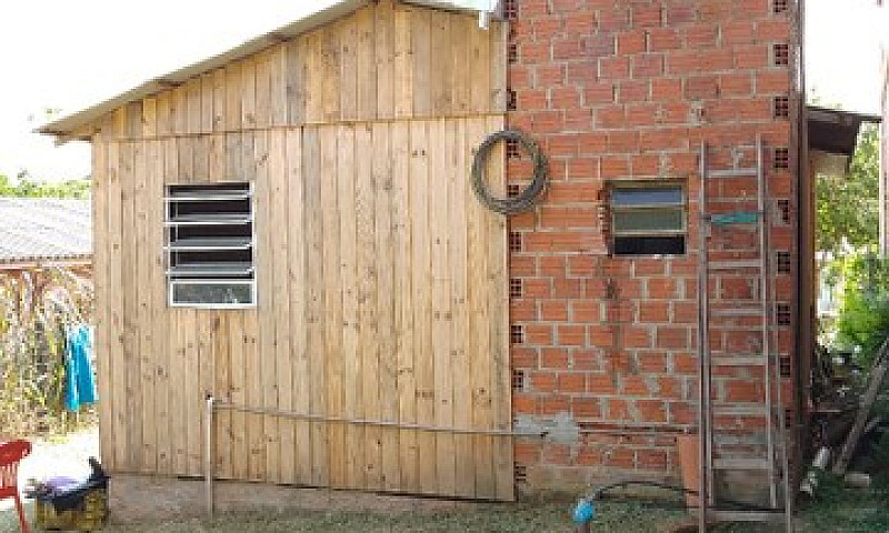 Vendo Casa Parobé...
