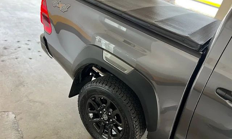 Hilux Srx 23/23 Conq...