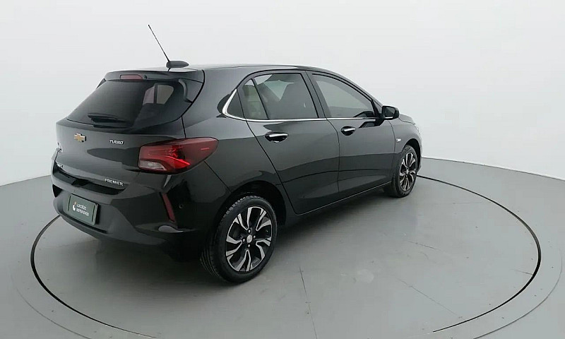 Chevrolet Onix Hatch...