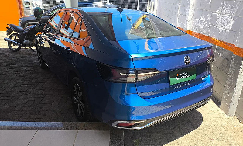 Volkswagen Virtus Co...