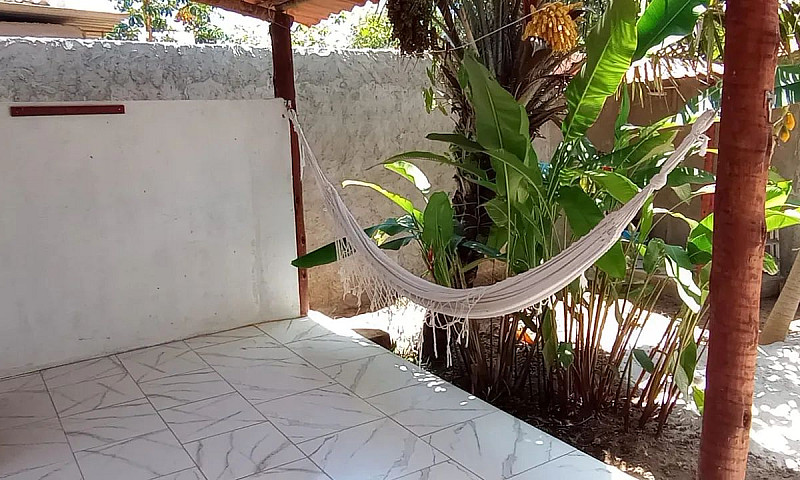 Casa Com Varanda Pró...
