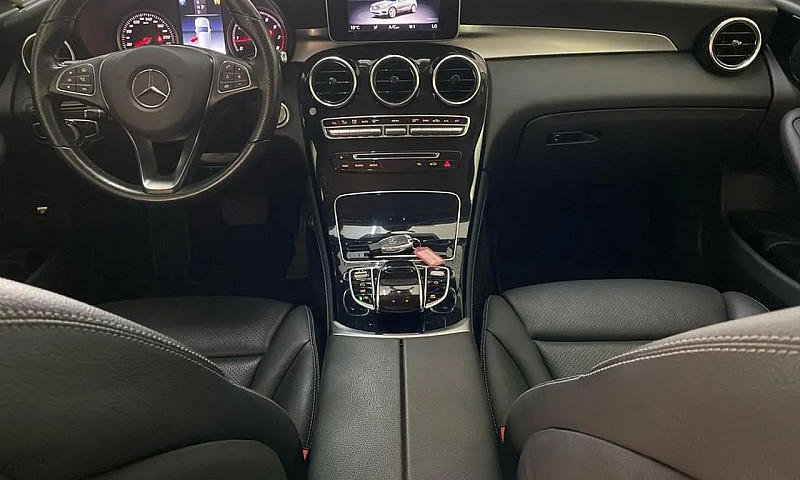Mercedes Benz Glc 25...