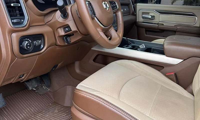 Ram 2500 Laramie Com...