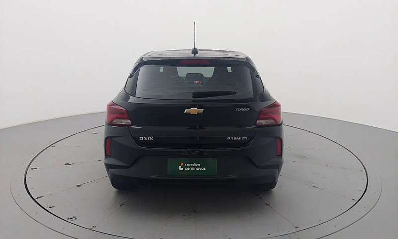 Chevrolet Onix Hatch...