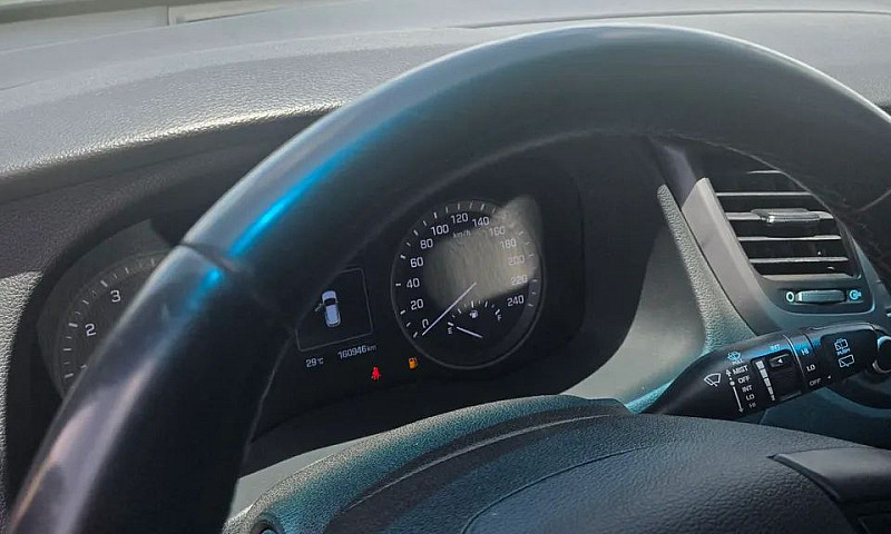 Hyundai Tucson Gl 1....