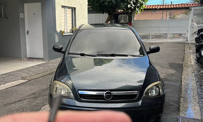 Chevrolet Corsa Hat....