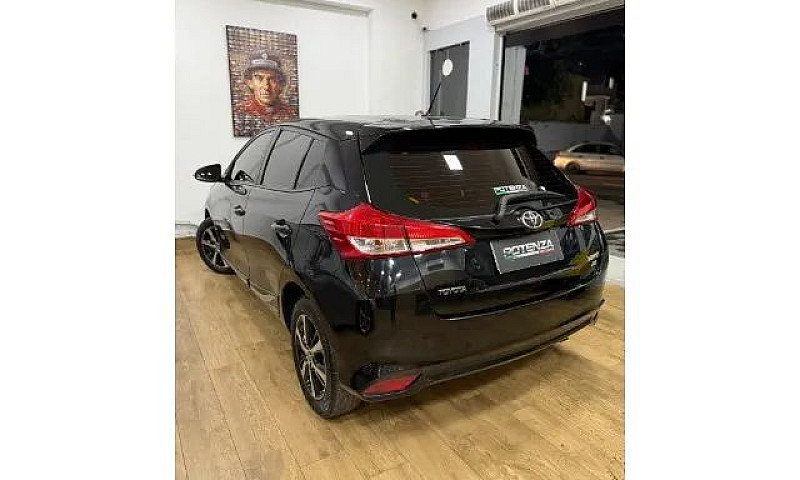 Toyota Yaris Xs 1.5 ...