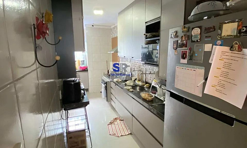 Apartamento Amplo Mo...