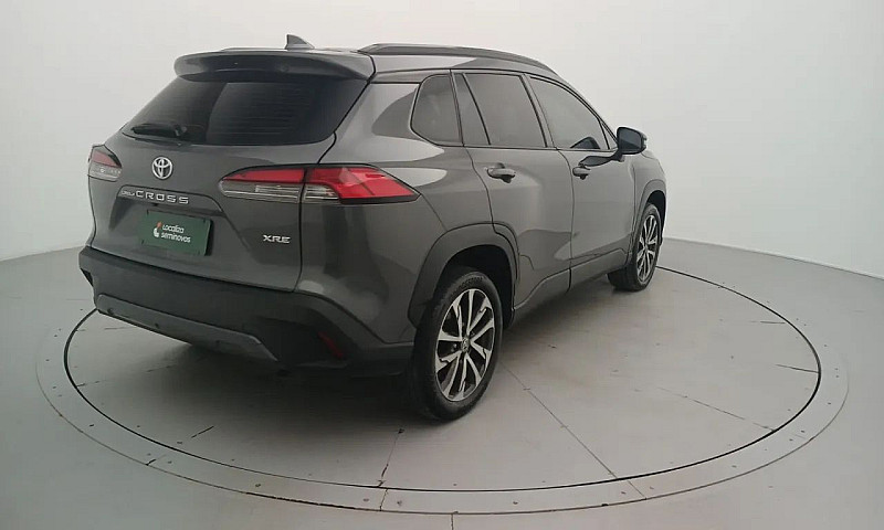 Toyota Corolla Cross...