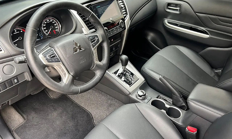 Mitsubishi L200 Trit...